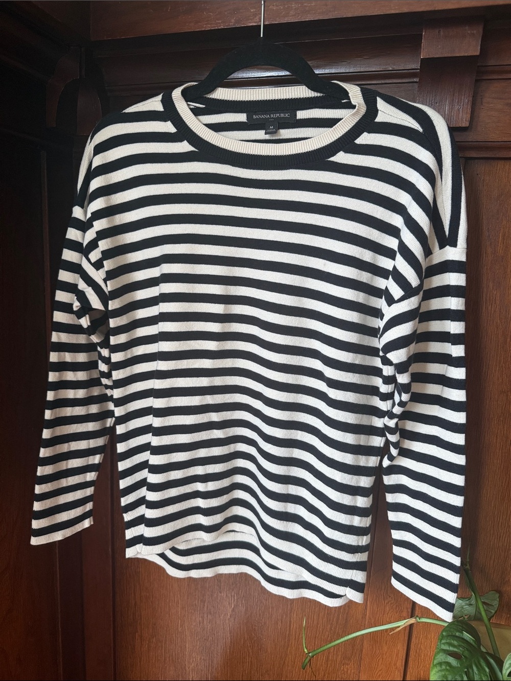 Banana Republic Black & Cream Striped Crewneck Sweater